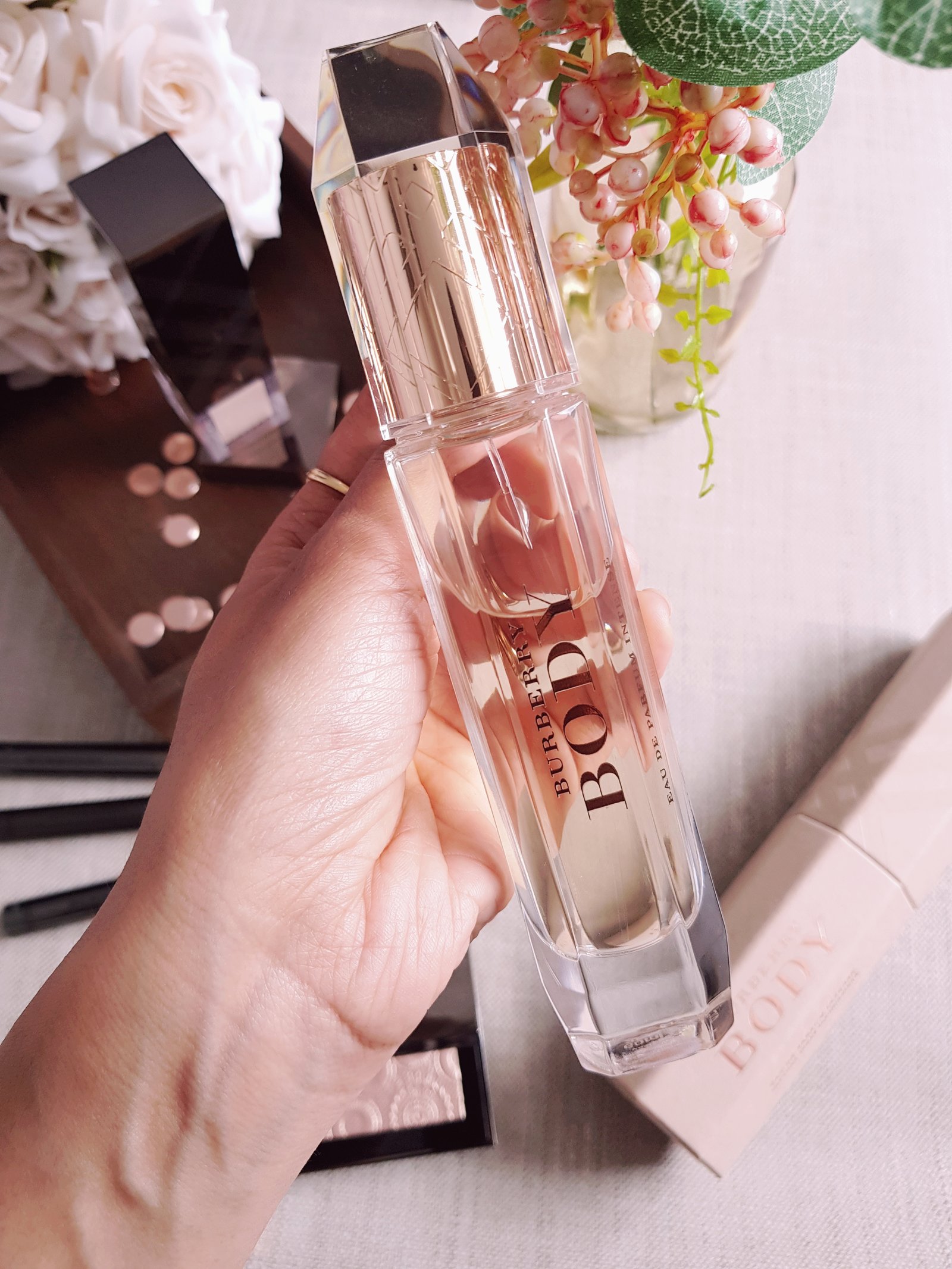 burberry body intense perfume review